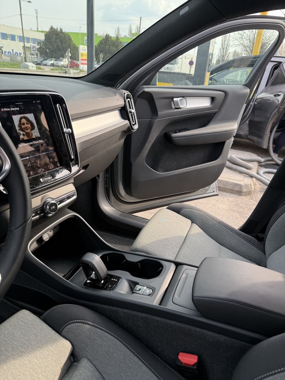 Volvo XC40 Interior